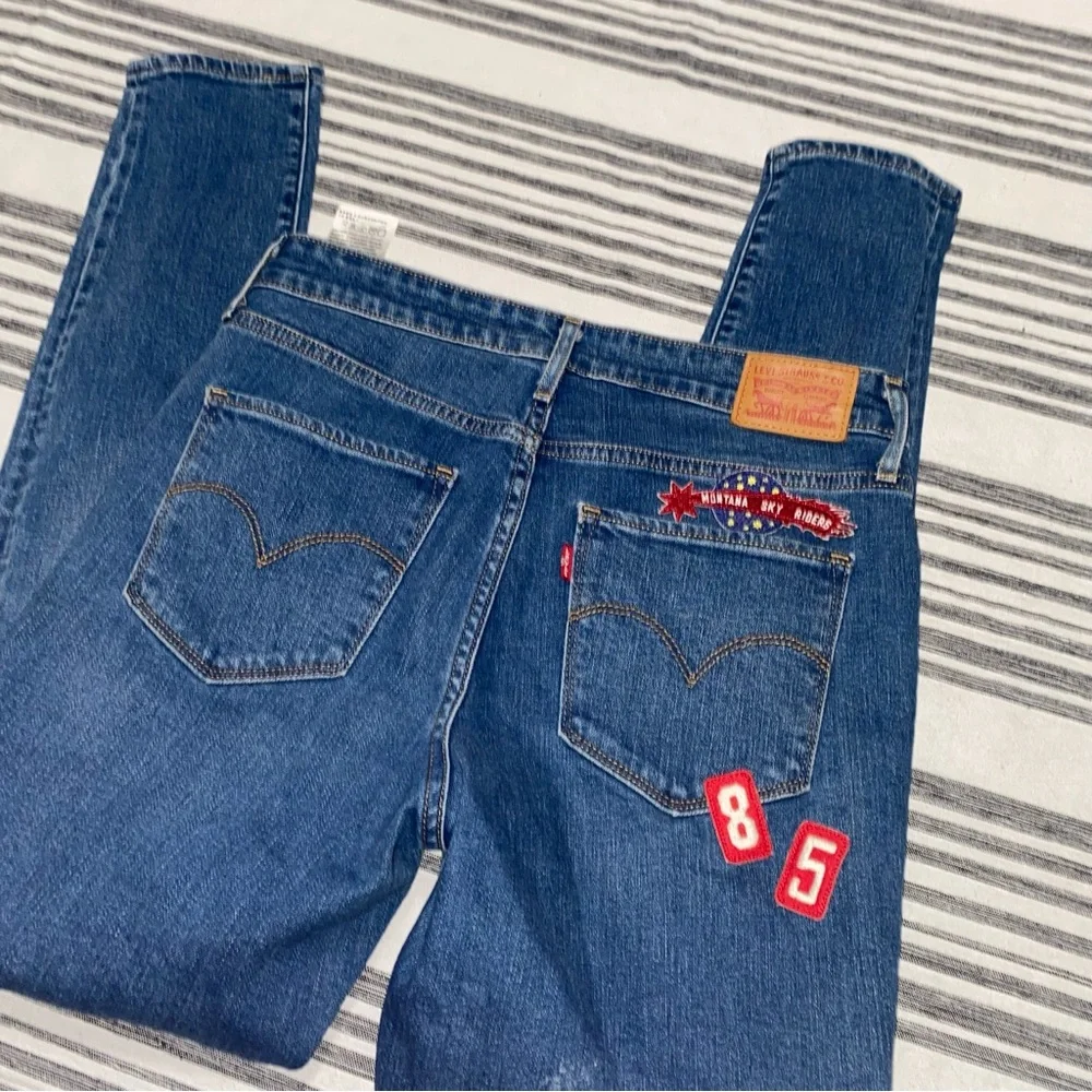 Levi’s Montana Sky Riders‎ Patches Skinny Jeans Size 29